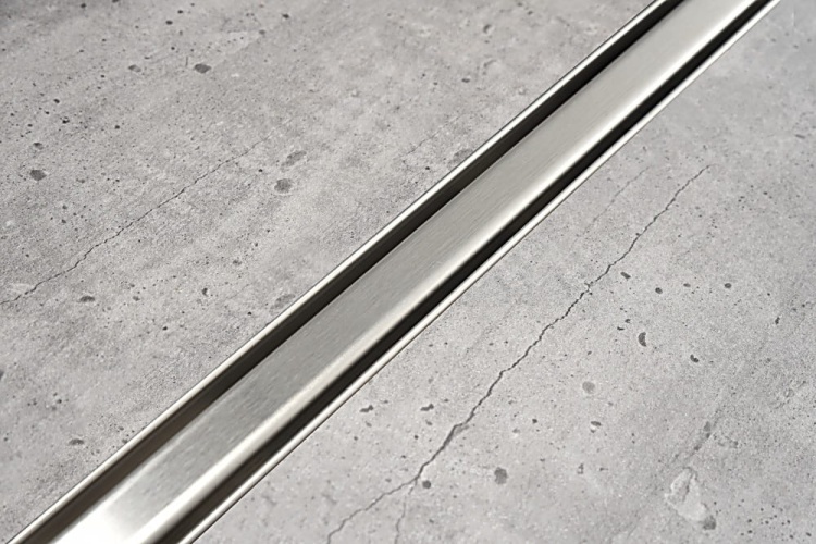 Odpływ liniowy brodzikowy prysznicowy SLIM 700 mm