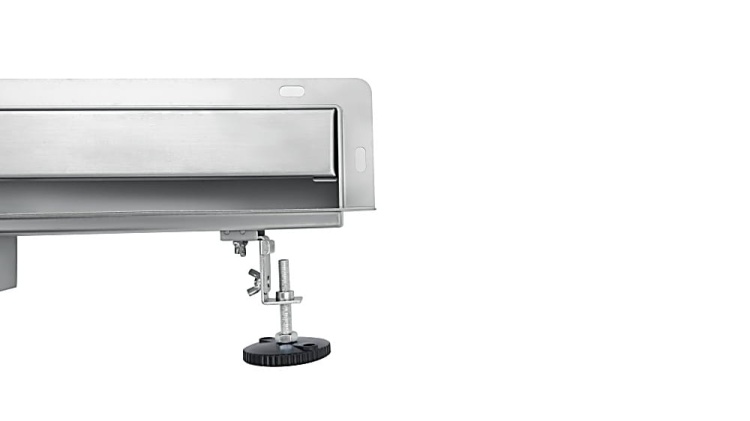 Odpływ liniowy brodzikowy prysznicowy Ścienny 700 mm