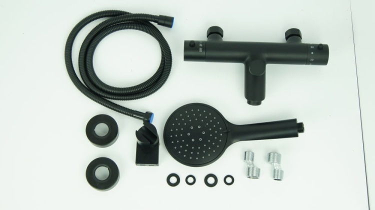 UNO BLACK bateria termostatyczna wannowa z deszczownicą QUBUS CZARNY