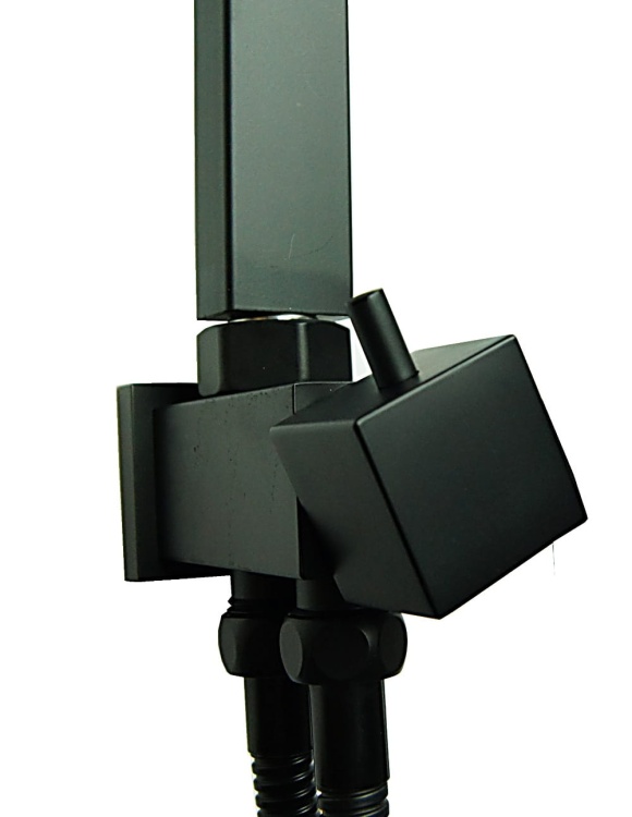 Matowa czarna bateria wannowa UNO BLACK z deszczownicą QUBUS, idealna do nowoczesnej łazienki