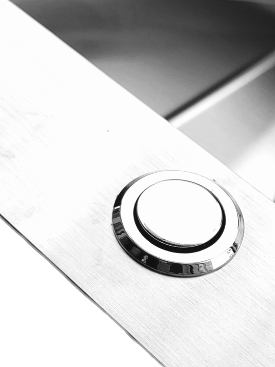 Syfon przyścienny do jednokomorowego zlewozmywaka, automatyczny, wykończony w eleganckim chromie, klik-klak