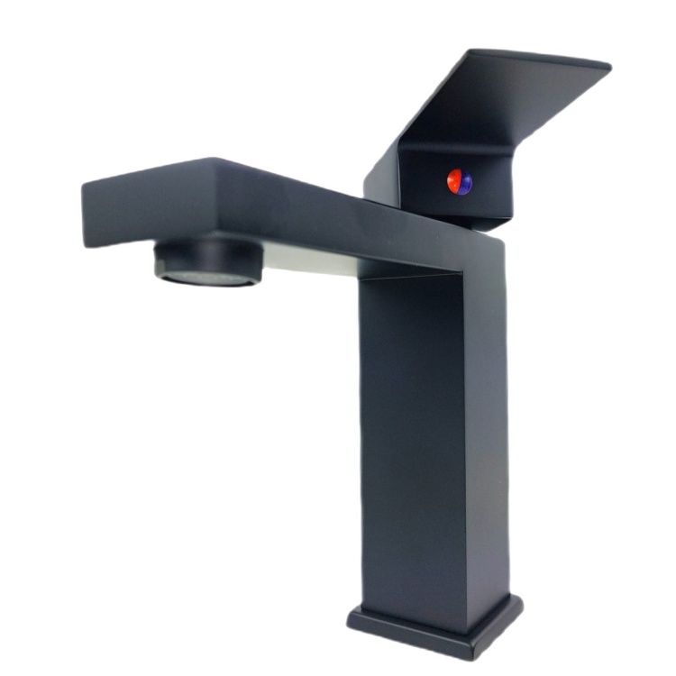 Bateria Umywalkowa QATRO CZARNA