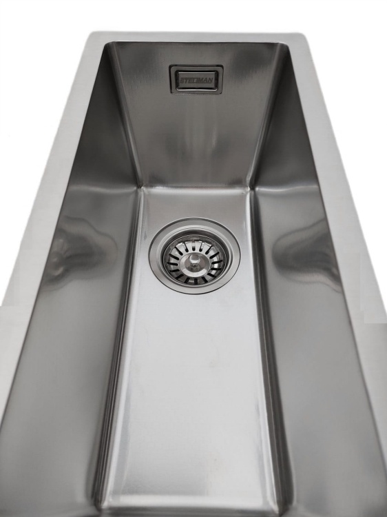 Stalowy zlewozmywak 22x44cm w kolorze inox