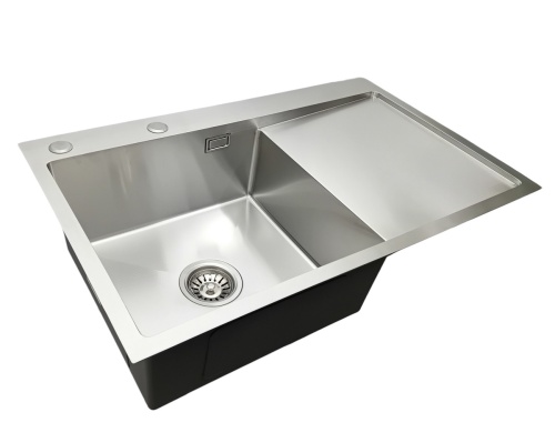 Jednokomorowy zlewozmywak z ociekaczem