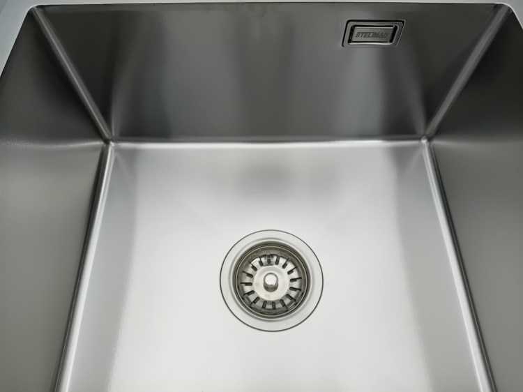 Zlewozmywak stalowy 5050 srebrny - plastry miodu