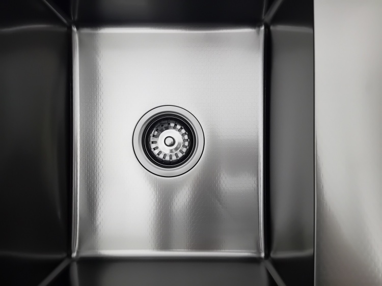 Zlewozmywak jednokomorowy stalowy z ociekaczem czarny STELLMAN