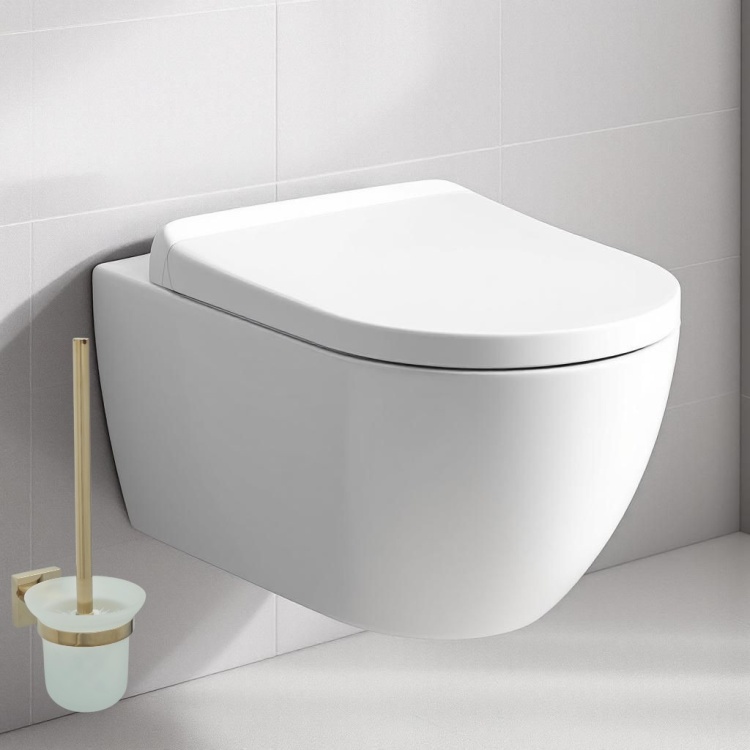 Złota szczotka w toalecie