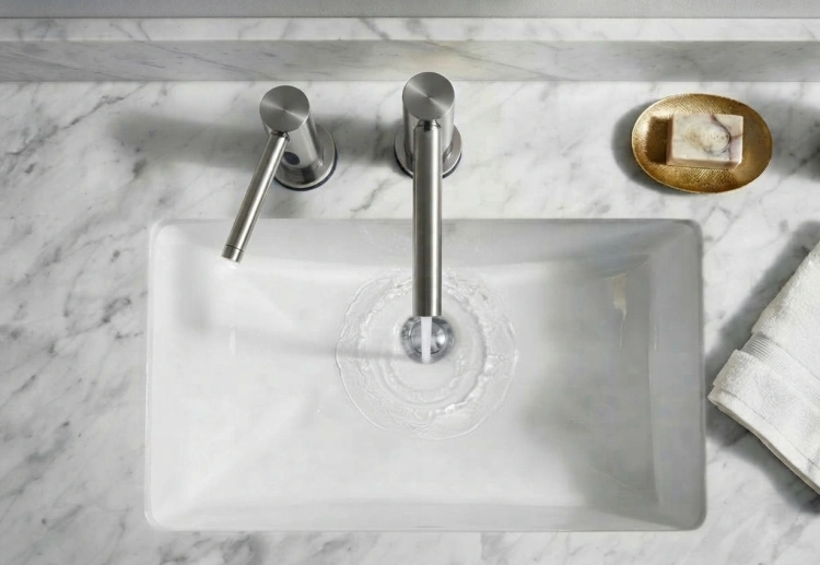dozownik-koda-inox-w-lazience.jpg